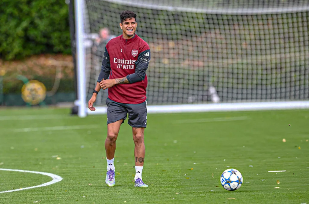 “A Beast”: Former Coach Reveals Shocking Data About Arsenal Star Piero Hincapie