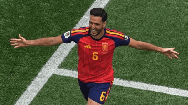 mikel merino scores winner for spain